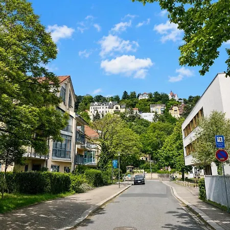 Blaues Wunder - Balcony & Parking