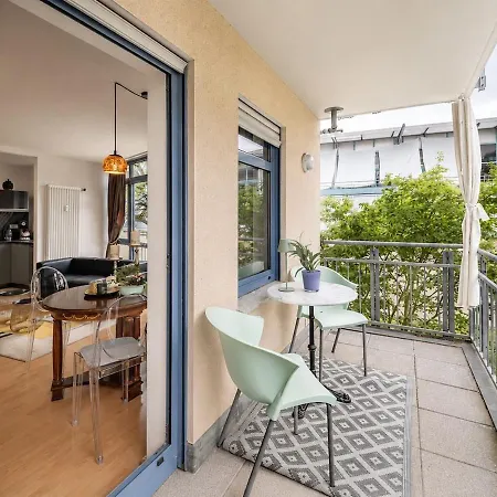 Blaues Wunder - Balcony & Parking Apartamento *