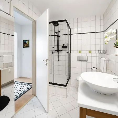 Blaues Wunder - Balcony & Parking Apartamento *